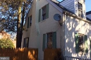 2102 Woodbourne Ave, Baltimore, MD 21214 - photo 6