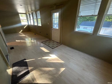 4913 Stringtown Rd, Evansville, IN 47711 - photo 5