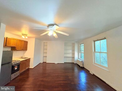 916 Clinton St unit 3F, Philadelphia, PA 19107 - photo 2