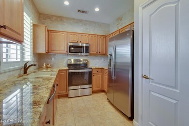 18539 N Red Mountain Way, Surprise, AZ 85374 - photo 3