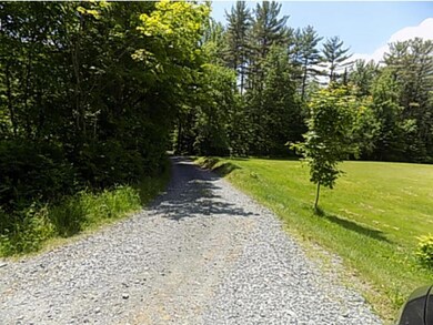 798 Hilltop Rd, Littleton, NH 03561 - photo 7