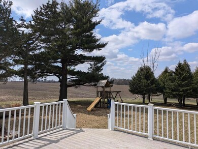 1622 240th St, Decorah, IA 52101 - photo 2