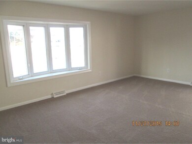 8929 Ashton Rd, Philadelphia, PA 19136 - photo 3