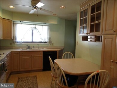 121 Stature Dr, Newark, DE 19713 - photo 7