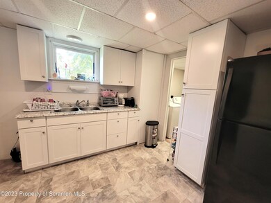 31 Essex Ln, Wilkes Barre, PA 18702 - photo 4