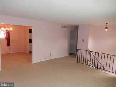 68 Heather Rd, Newark, DE 19702 - photo 4