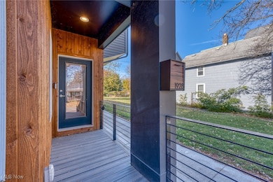 Property entrance featuring a yard