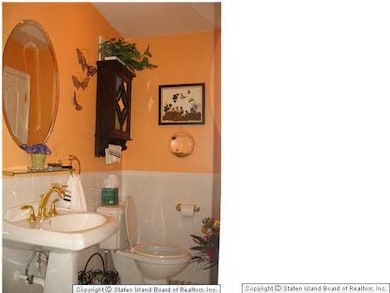 43 Galvaston Loop, Staten Island, NY 10314 - photo 5