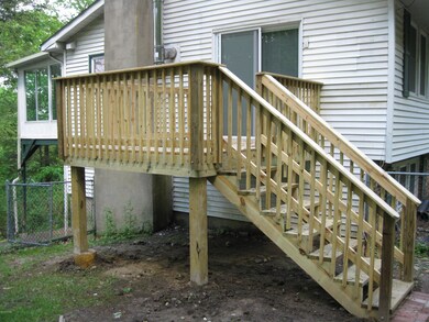 1225 Delaware Dr, Matamoras, PA 18336 - photo 4