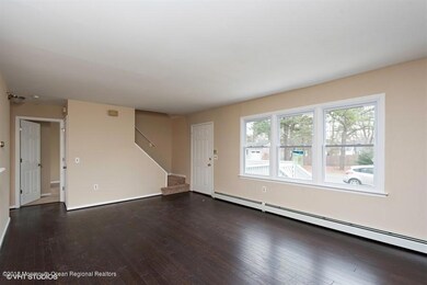 04_1770PARKSIDEDR_2004_LowRes