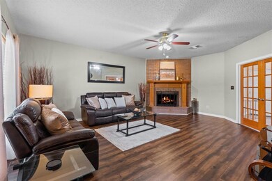 205 Cedar Ridge St, Wylie, TX 75098 - photo 3