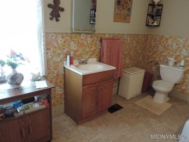 Bathroom #2