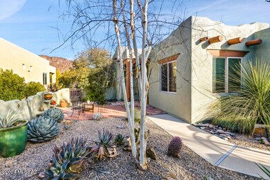 2061 Triangle X Front Courtyard 1