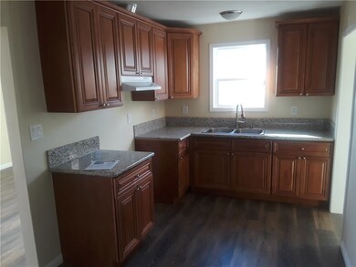 903 W 132nd St, Compton, CA 90222 - photo 7