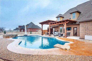 23792 Casa Blanca, Edmond, OK 73025 - photo 2