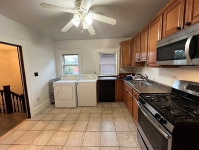 25 Amaranth Ave unit 2, Medford, MA 02155 - photo 3