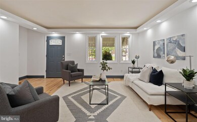 819 Wildwood Pkwy, Baltimore, MD 21229 - photo 5