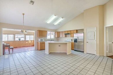 1320_e_mineral_rd_MLS_HID1085062_ROOM10g