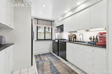 33 W 67th St unit 1FE, New York, NY 10023 - photo 7