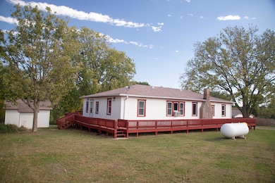 1703 209th St, Shenandoah, IA 51601 - photo 2