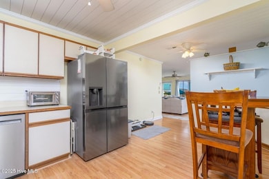 11008 Inlet Dr, Emerald Isle, NC 28594 - photo 5