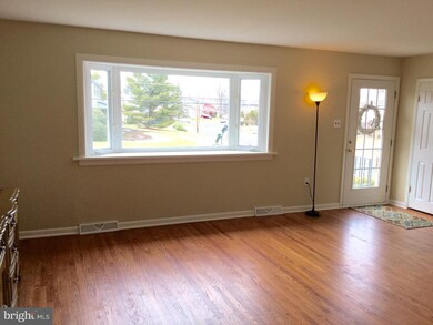 779 Phillips Rd, Warminster, PA 18974 - photo 3