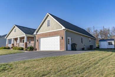 80 Riverhead Dr, Staunton, VA 24401 - photo 2