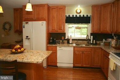 7609 Range Rd, Alexandria, VA 22306 - photo 2