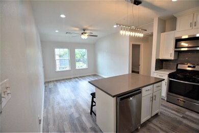 3367 Ozark St unit A, Houston, TX 77021 - photo 4