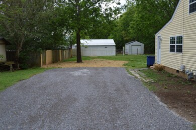 2005 Springdale Ave, Shelbyville, TN 37160 - photo 6