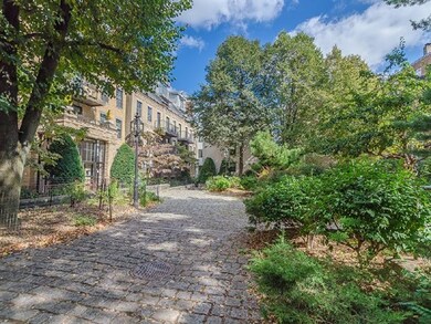 7 Henchman St unit 302, Boston, MA 02113 - photo 3