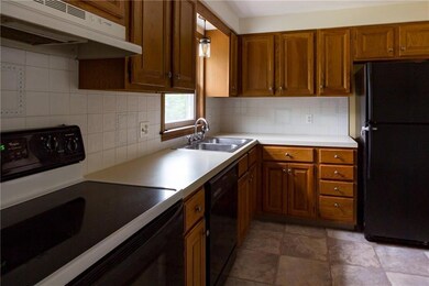 11 Colonial Dr, Saco, ME 04072 - photo 5