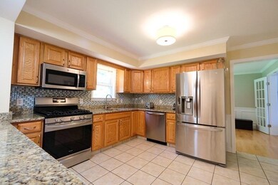 68 Burnett St unit 1, Auburn, MA 01501 - photo 2