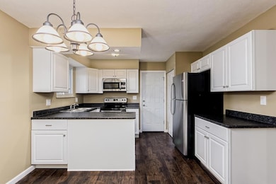 5055 Holbrook Dr, Columbus, OH 43232 - photo 6