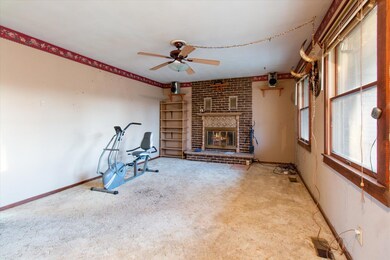 06-819-S-Bull-Run-Rd-Fowlerville-MI-4883