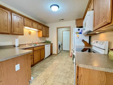 2224 Deep Rock Loop SW unit 23, Bemidji, MN 56601 - photo 5