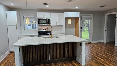 2019 N Main St, Bonham, TX 75418 - photo 5