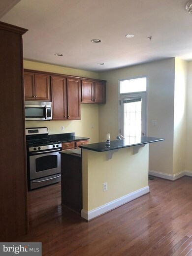 11813 Regents Park Dr, Germantown, MD 20876 - photo 7