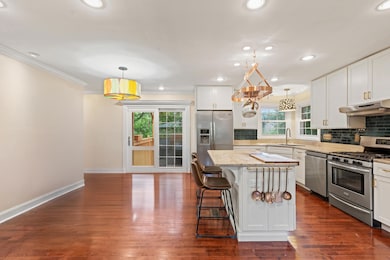Kitchen 2
