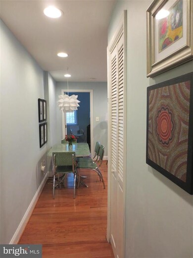 1437 Spring Rd NW unit 15, Washington, DC 20010 - photo 3
