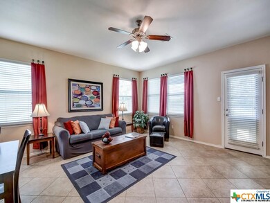 122 Fence Line Dr, San Marcos, TX 78666 - photo 3