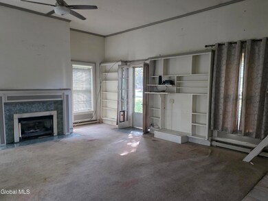 125 Union Ave unit C102, Saratoga Springs, NY 12866 - photo 3