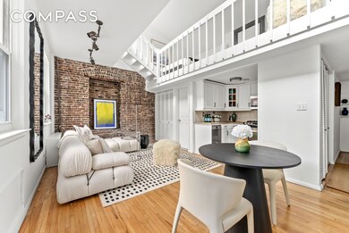 207 E 21st St unit 6E, New York, NY 10010 - photo 4