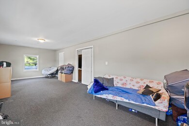 2701 Country Club Rd, Hyattsville, MD 20785 - photo 7