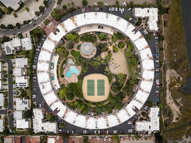 Pacific Isle Condominiums unit 308, San Diego, CA 92110 - photo 2