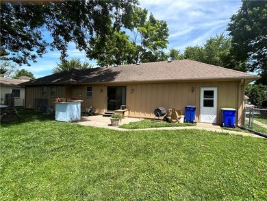 11007 W 48th St, Shawnee, KS 66203 - photo 4