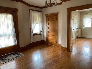 8 Berwick St, Worcester, MA 01602 - photo 2