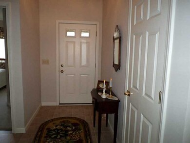 Entry/Foyer. Attractive laminate floor