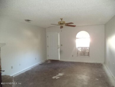 5105 Glen Alan Ct N, Jacksonville, FL 32210 - photo 4