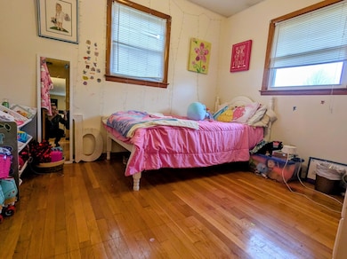 589 Glenbrook St, Lexington, KY 40505 - photo 5